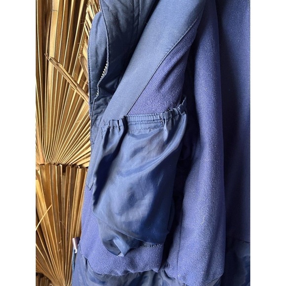 Vintage Mountain Goat Puffer Jacket Coat Blue size Medium - Picture 8 of 8